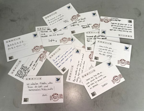 升富策略 我们的和平心愿——外籍友人用母语手写寄语传递美好祝福